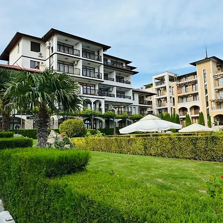 бадемите 2 б 11 Two Bedroom شقة
