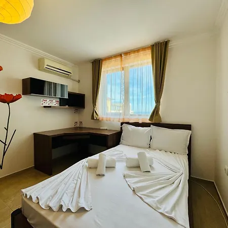 бадемите 2 б 11 Two Bedroom דירה